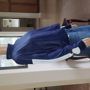 NWT Zelos L sporty white and navy striped semi cropped velour mockneck  sweater